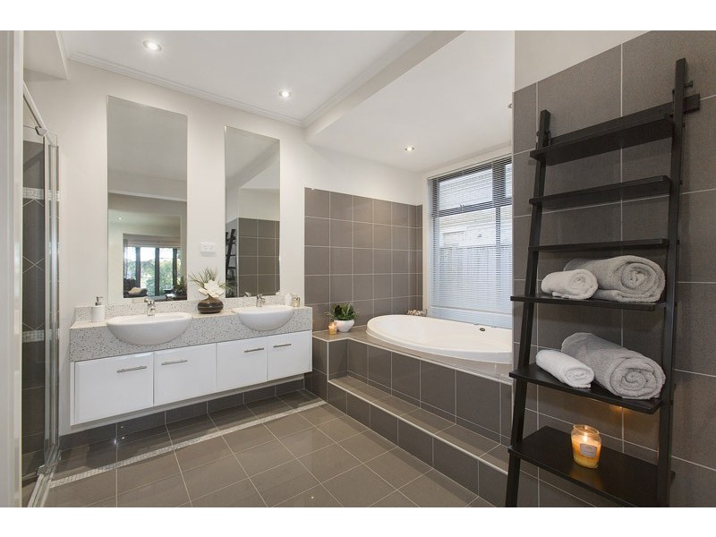 12 King Sound Close, Waterways VIC 3195