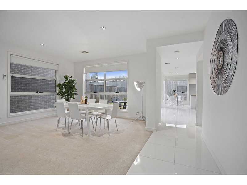 1 Paragon Way, Waterways VIC 3195