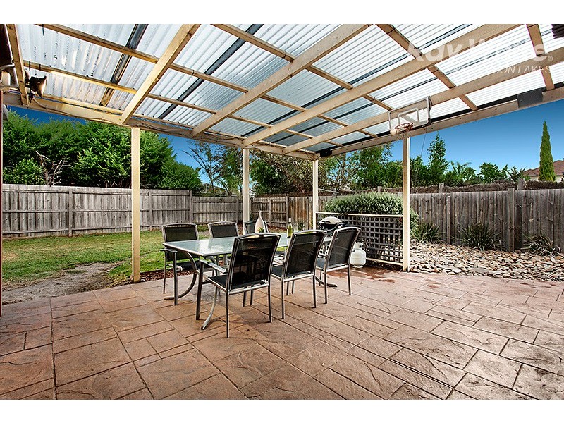 12 Tasman Court, Patterson Lakes VIC 3197