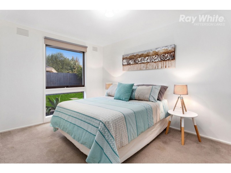 12 Kurrawa Crescent, Patterson Lakes VIC 3197