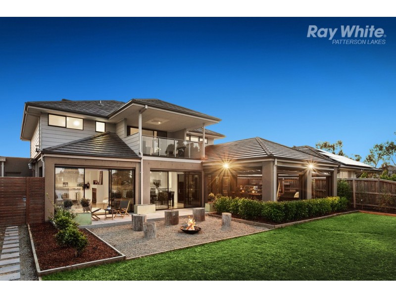 6 Mulga Lane, Waterways VIC 3195