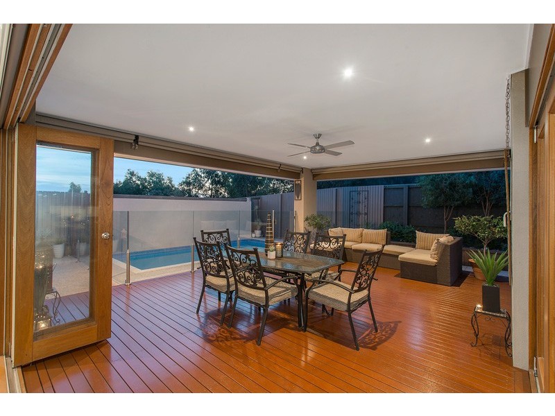 80 Island Point Ave, Waterways VIC 3195
