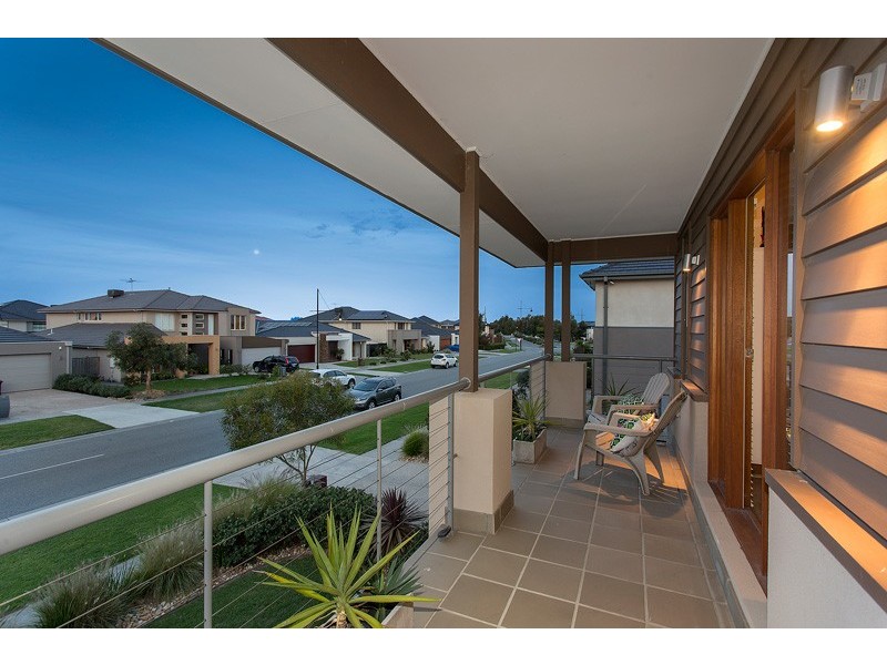 80 Island Point Ave, Waterways VIC 3195
