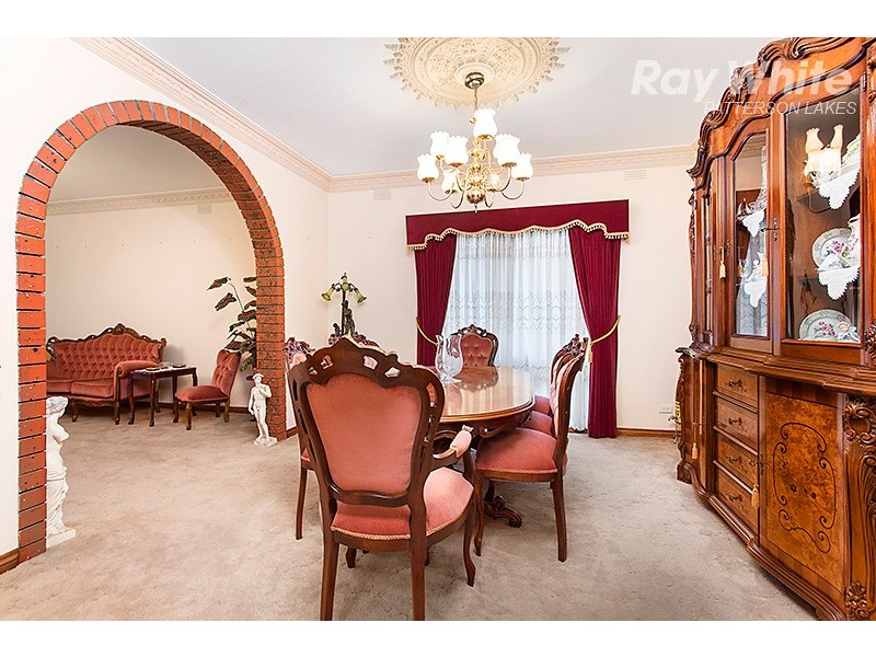 9 Kulanda Court, Patterson Lakes VIC 3197