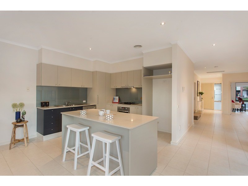 22 Muirfield Close, Heatherton VIC 3202