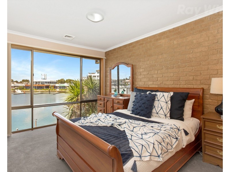 23/1 Inner Harbour Drive, Patterson Lakes VIC 3197