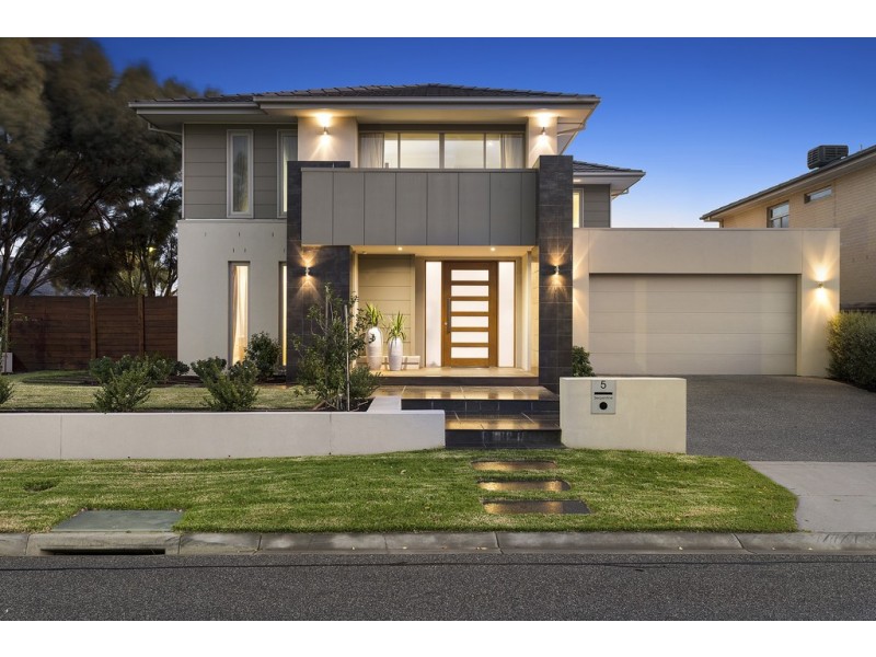 5 Serpentine Court, Waterways VIC 3195