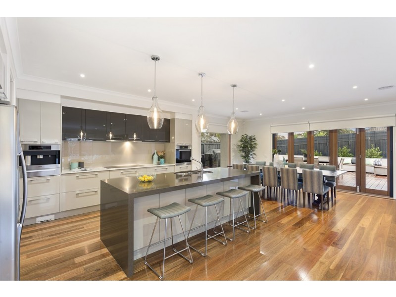 5 Serpentine Court, Waterways VIC 3195