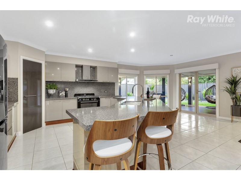 20 Shoalwater Drive, Waterways VIC 3195