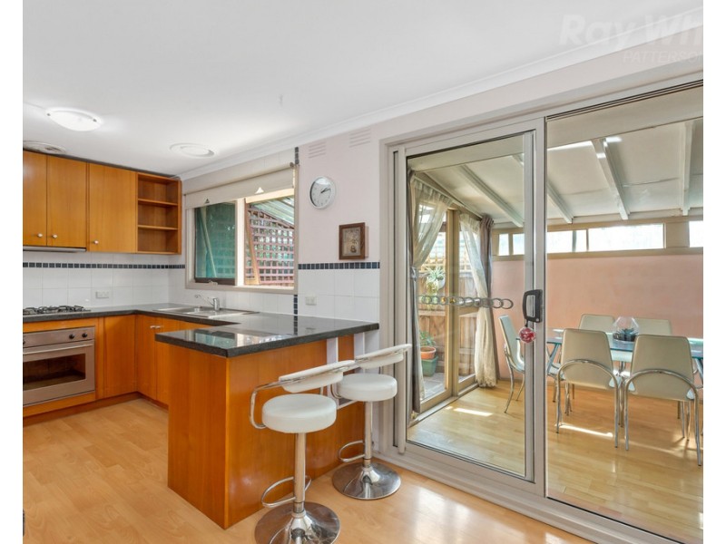 5 Adelong Court, Patterson Lakes VIC 3197