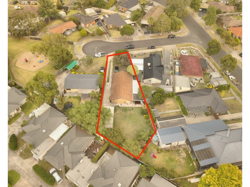 5 Adelong Court, Patterson Lakes VIC 3197
