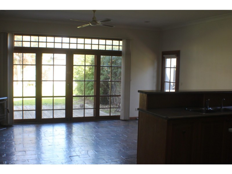 6 Cecil Street, Frankston VIC 3199