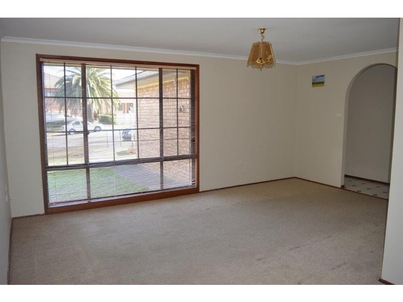 156 Sweethaven Road, Bossley Park NSW 2176