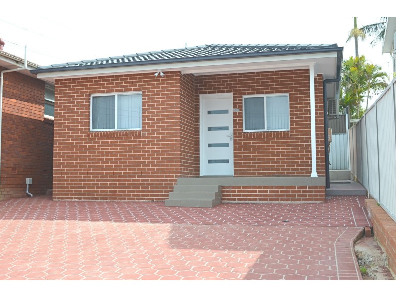 320A Smithfield Road, Fairfield West NSW 2165