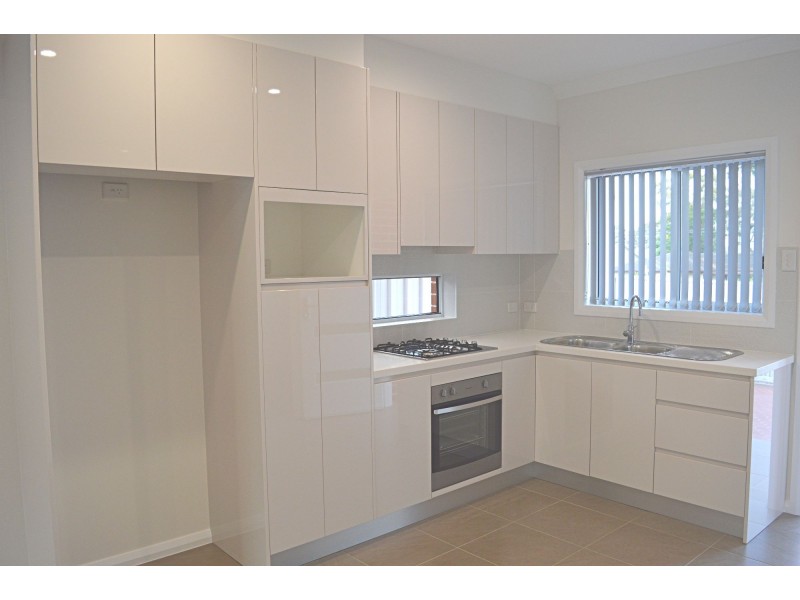 320A Smithfield Road, Fairfield West NSW 2165