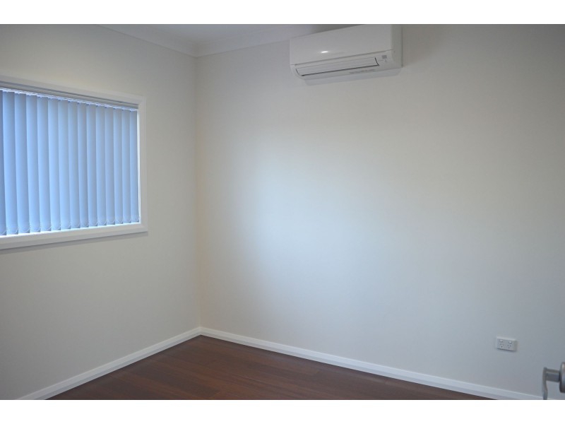 320A Smithfield Road, Fairfield West NSW 2165