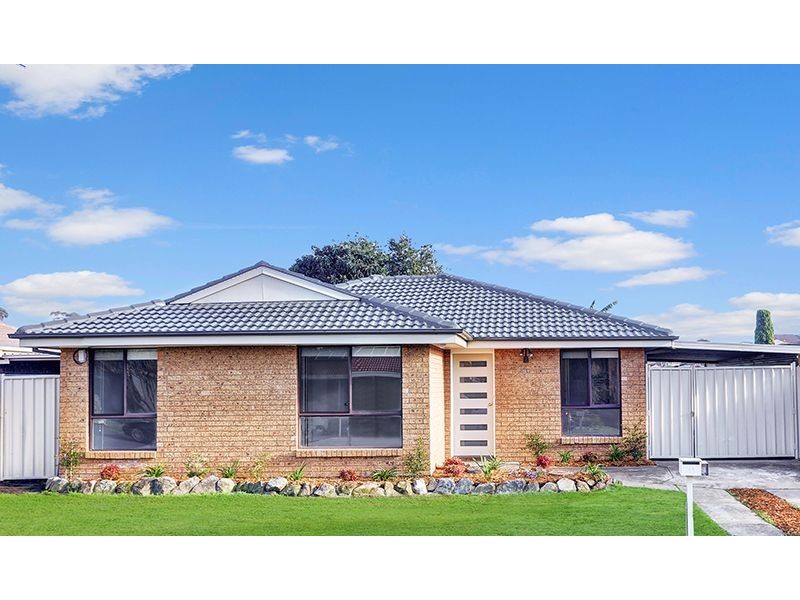 41 Corinda Street, St Johns Park NSW 2176