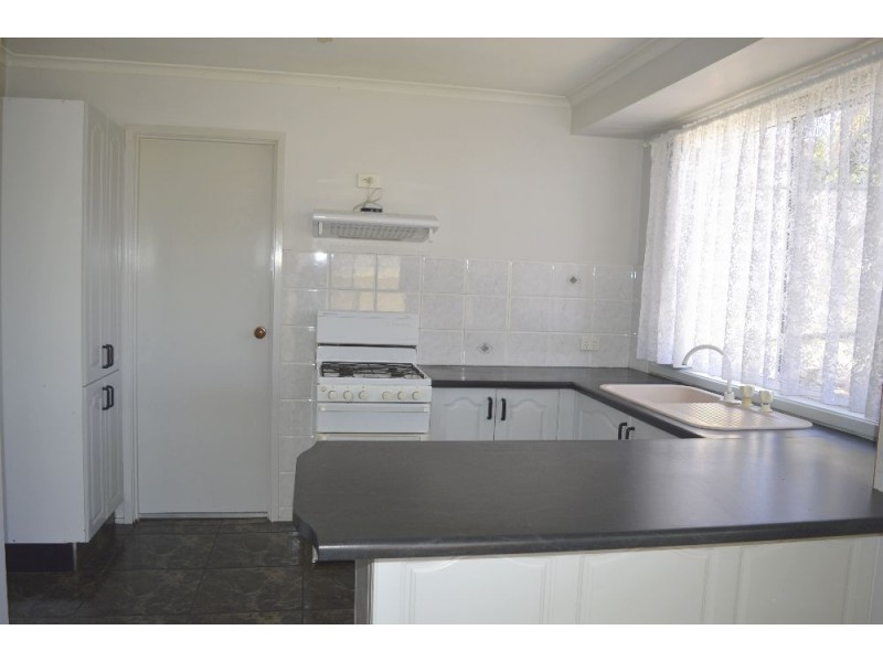 33 Bower-Bird Crescent, Hinchinbrook NSW 2168