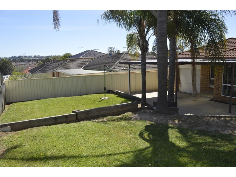 33 Bower-Bird Crescent, Hinchinbrook NSW 2168