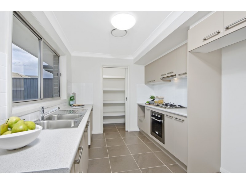 26 Rose Street, Oran Park NSW 2570