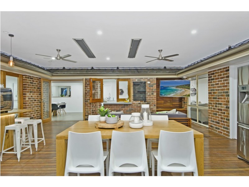 18 Nicholas Crescent, Cecil Hills NSW 2171