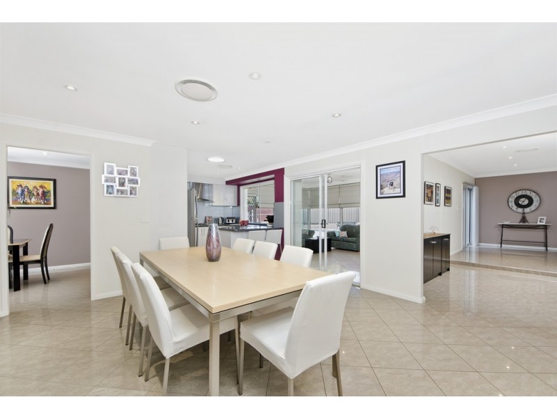1 Glen Elgin Crescent, Edensor Park NSW 2176