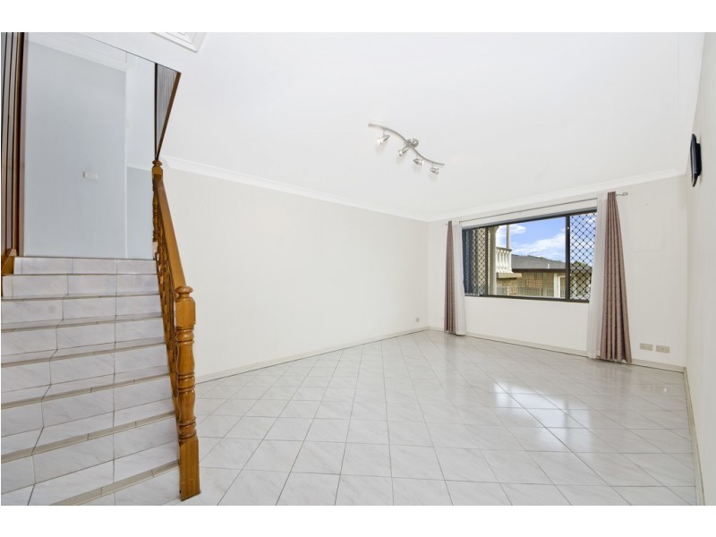 2 Blackmore Place, Wetherill Park NSW 2164