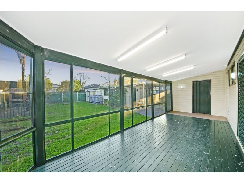 6 Rosford Street, Smithfield NSW 2164