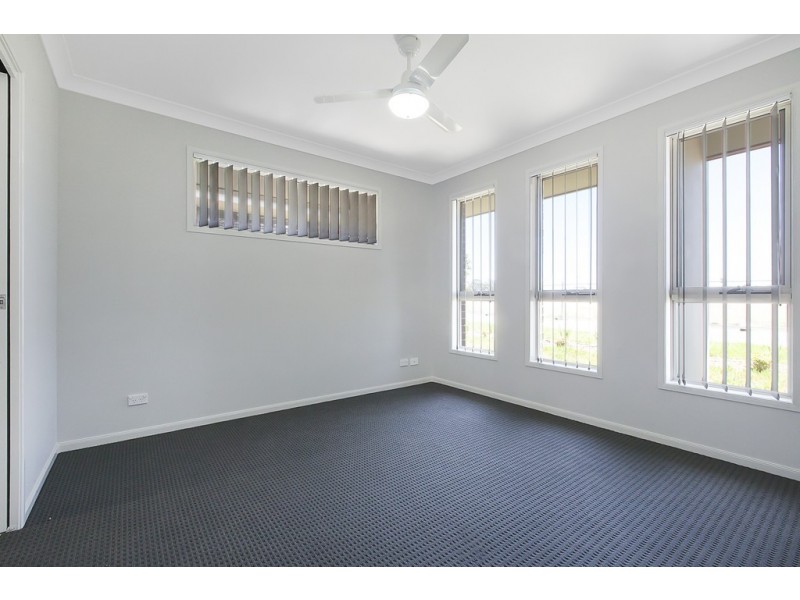 38 Howard Loop, Oran Park NSW 2570
