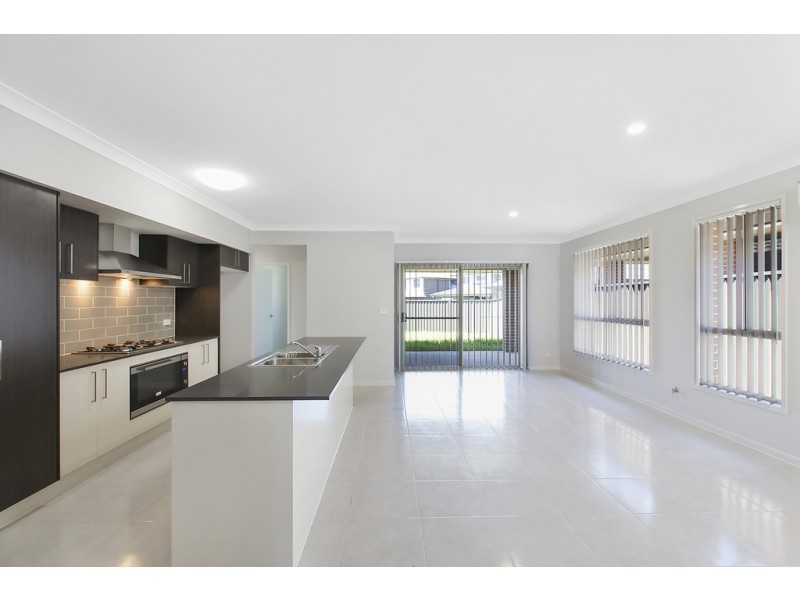 38 Howard Loop, Oran Park NSW 2570