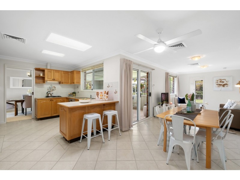 3 Swinborne Crescent, Wetherill Park NSW 2164