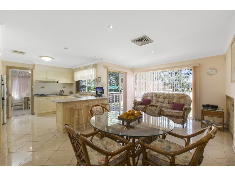 13 Borg Place, Prairiewood NSW 2176