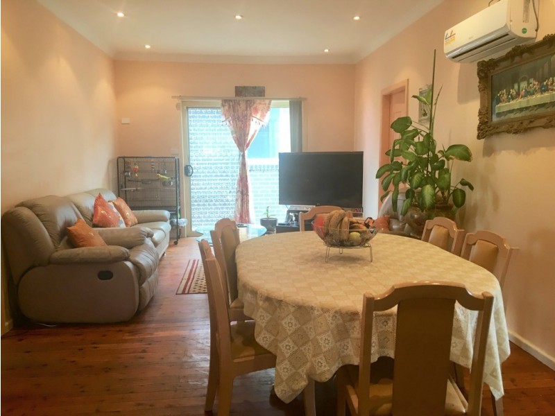 51 Palmerston Road, Fairfield West NSW 2165