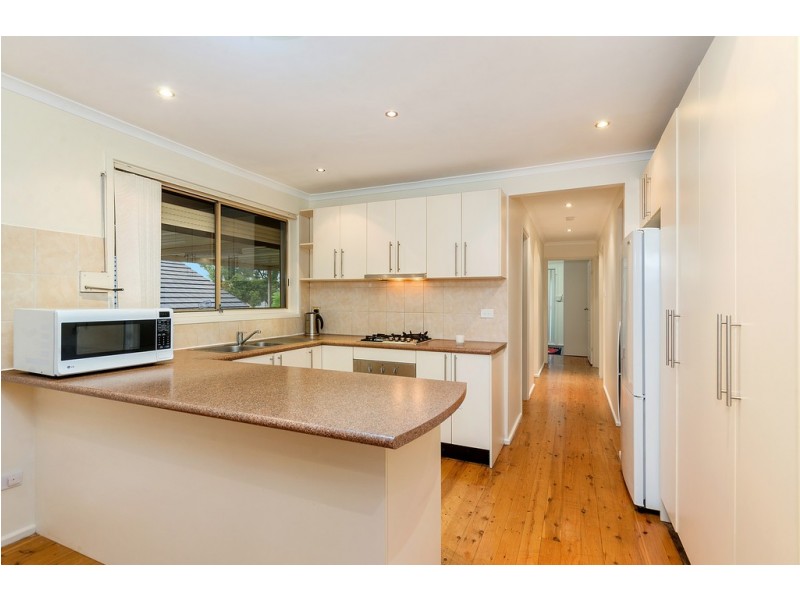 40 Bossley Road, Bossley Park NSW 2176