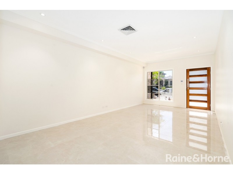17a and 17b Markham Avenue, Holsworthy NSW 2173