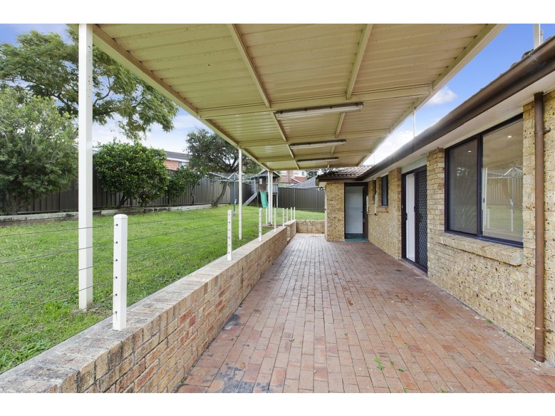 10 Calaria Close, Edensor Park NSW 2176