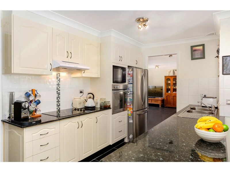 22 Condello Crescent, Edensor Park NSW 2176