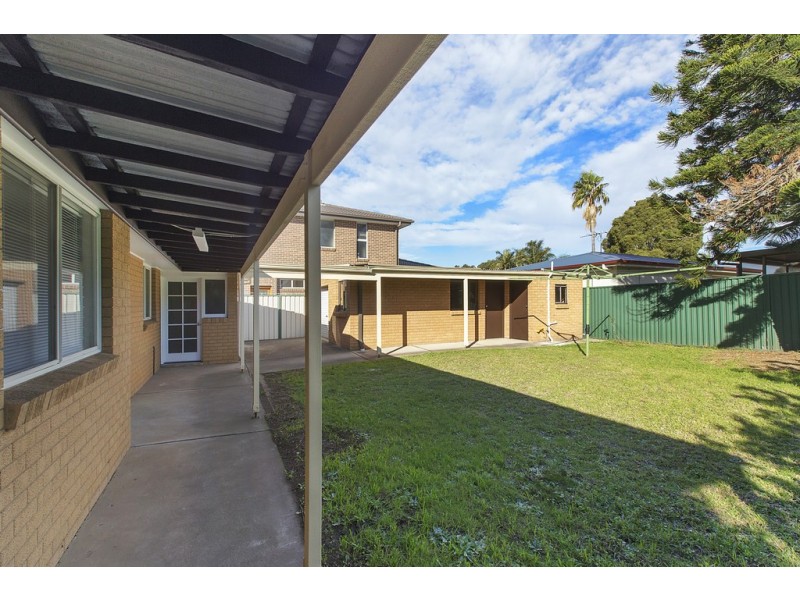 4 Garnet Street, Bossley Park NSW 2176