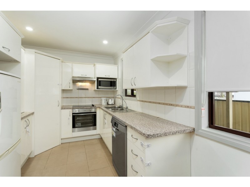 11 Dundee Street, Sadleir NSW 2168