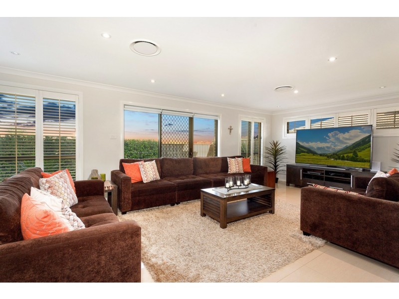 13 Elevon Street, Middleton Grange NSW 2171