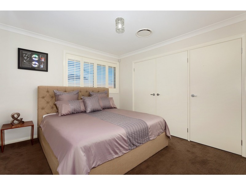 13 Elevon Street, Middleton Grange NSW 2171