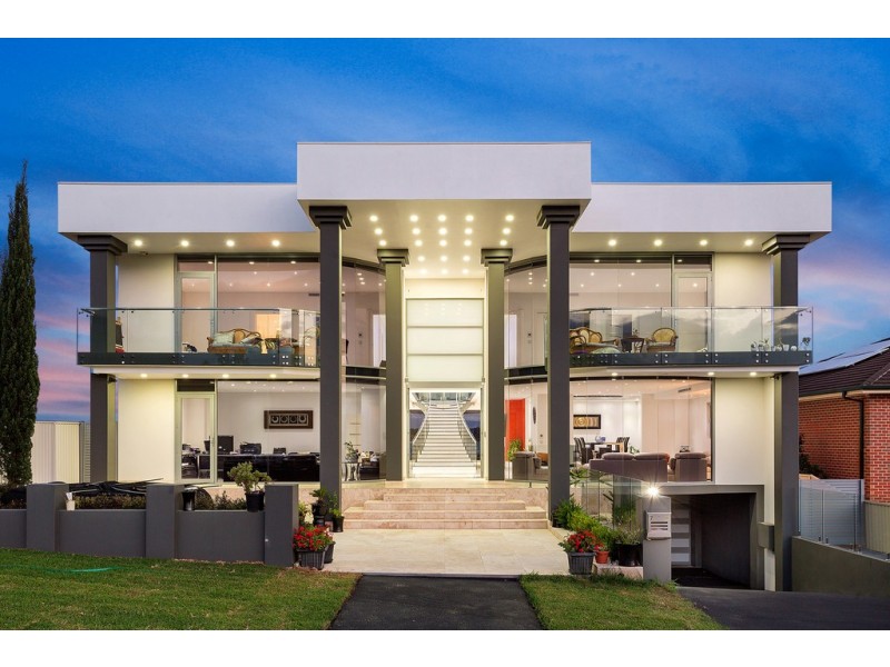 7 Elanora Place, Cecil Hills NSW 2171