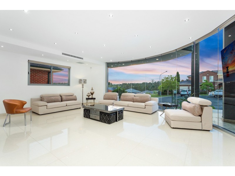 7 Elanora Place, Cecil Hills NSW 2171