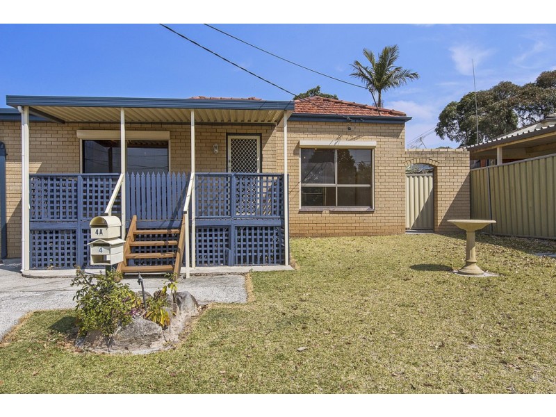 4 Tonga Crescent, Smithfield NSW 2164