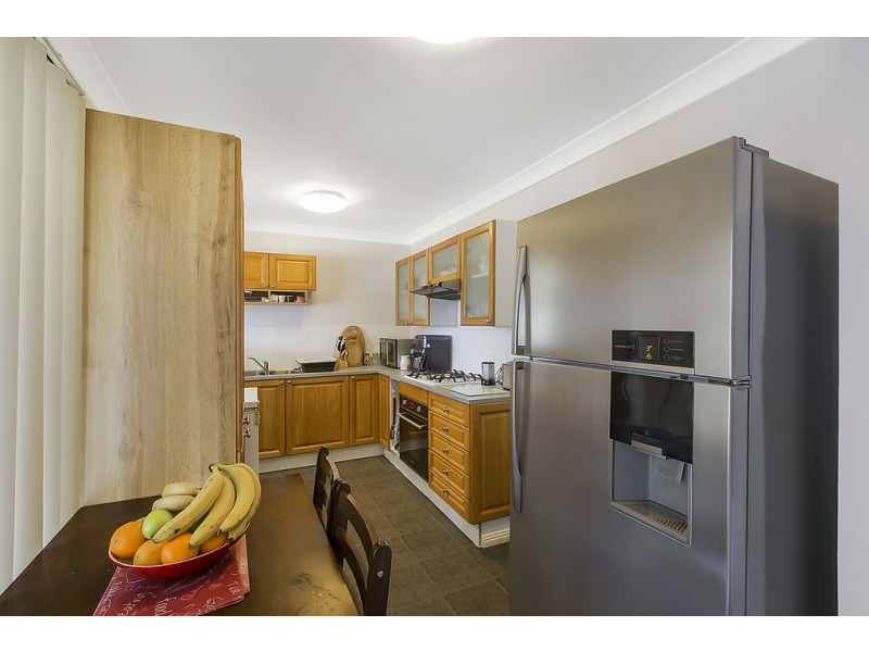 25 Pambula Crescent, Woodpark NSW 2164