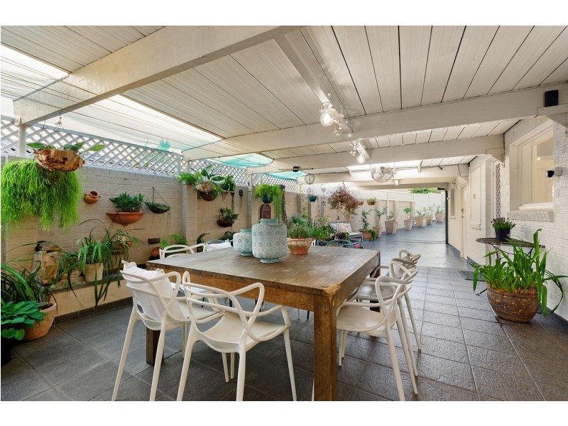 2 Exhibition Parade, Mount Pritchard NSW 2170