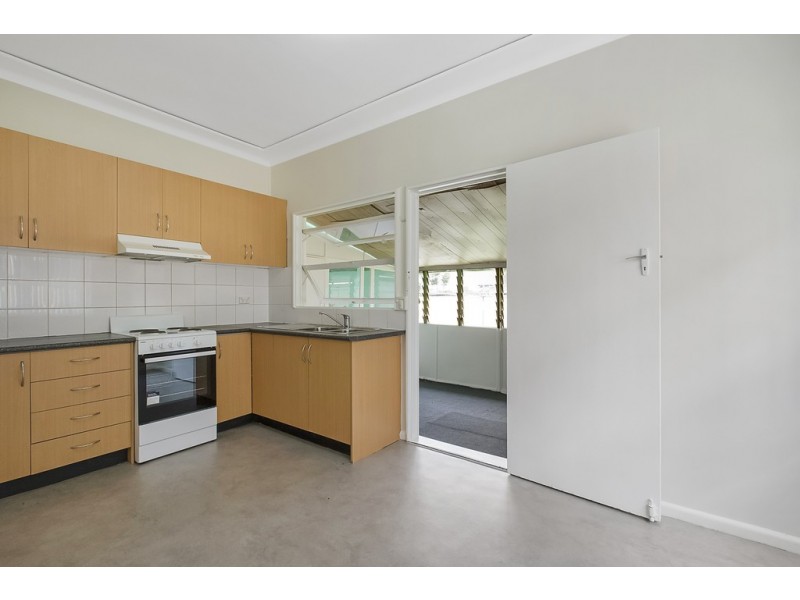 68 Cambridge Street (Cumberland Highway), Canley Heights NSW 2166