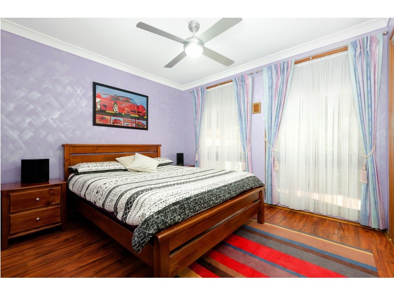 23 Traminer Place, Eschol Park NSW 2558