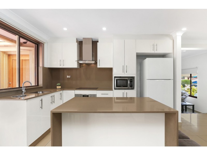 9 Shelley Place, Wetherill Park NSW 2164