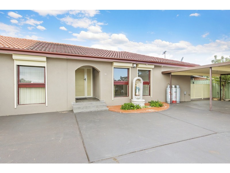 1A Cecil Place, Greenfield Park NSW 2176